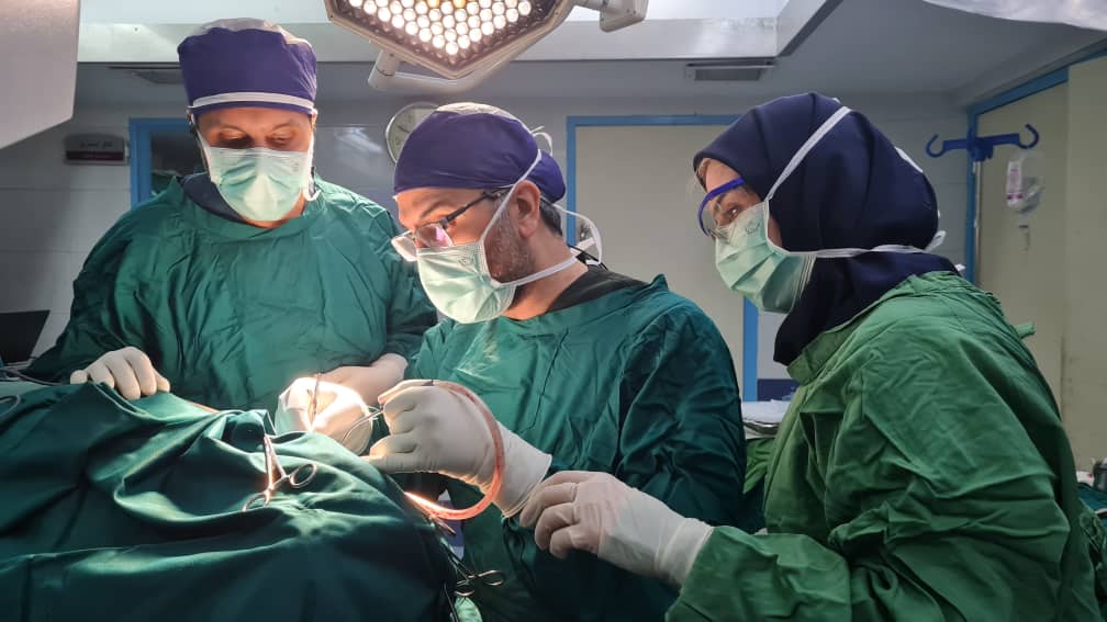 اولین جراحی موفقیت آمیز تومورمغزی در بیمارستان امام سجاد(ع) شهریار